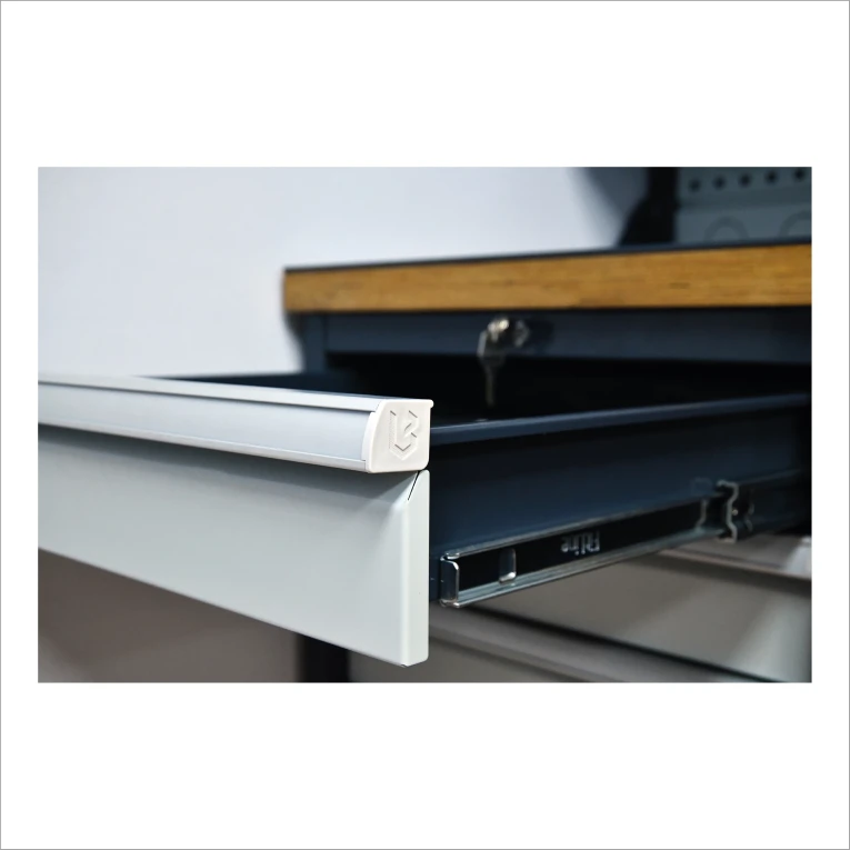 Верстак FBK 205.36.4-1 купить в Апатитах Верстак FBK 205.36.4-1 купить в Апатитах