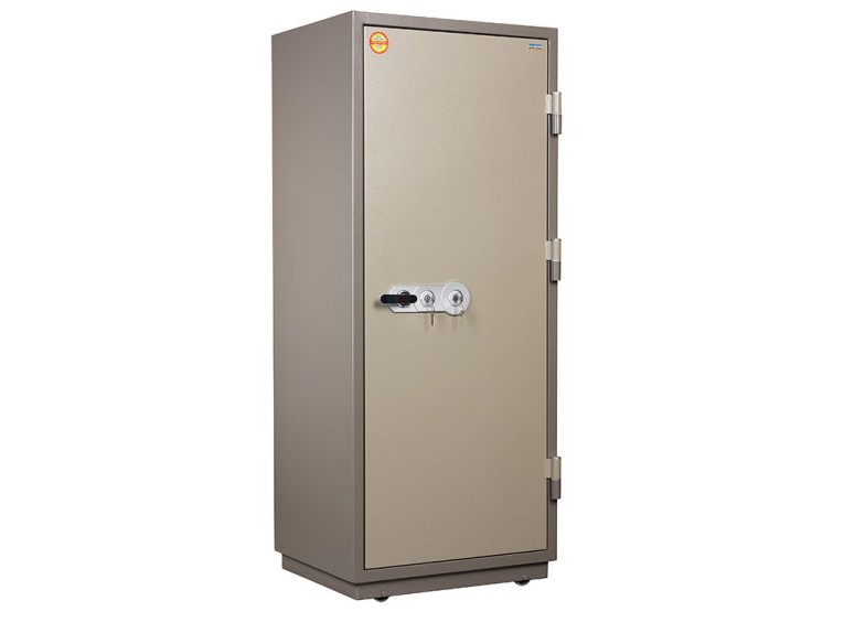 Огнестойкий сейф Valberg FRS 173.T-KL купить в Апатитах Огнестойкий сейф Valberg FRS 173.T-KL купить в Апатитах