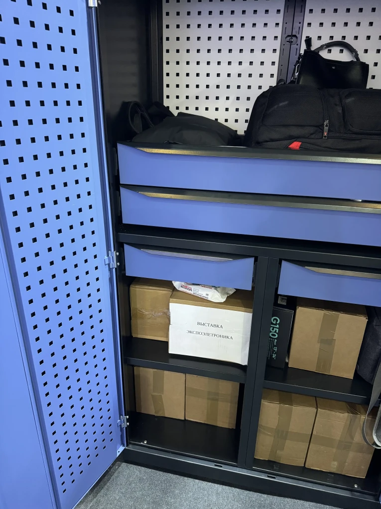 Шкаф антистатический SPC 180.B5.S1 купить в Апатитах Шкаф антистатический SPC 180.B5.S1 купить в Апатитах