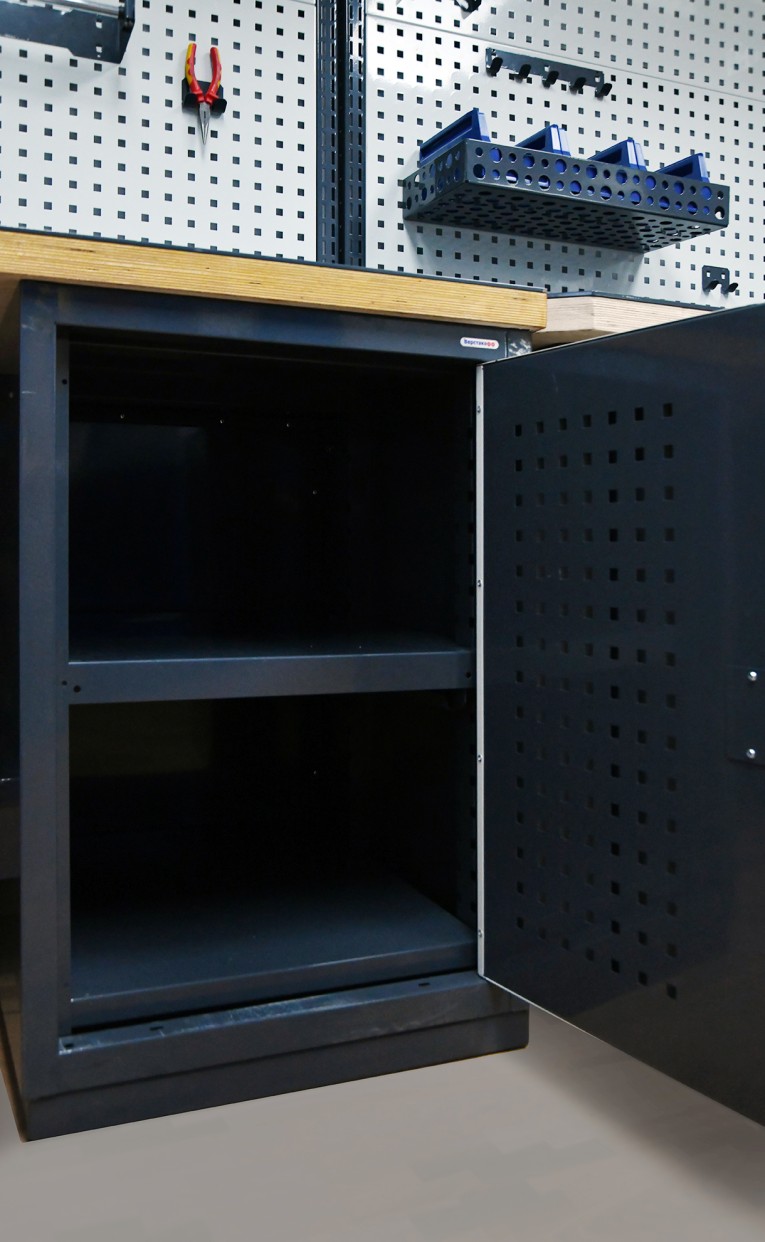 Верстак FBK 205.457-2 купить в Апатитах Верстак FBK 205.457-2 купить в Апатитах