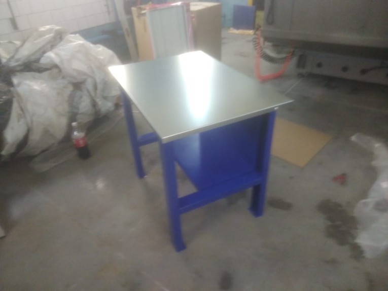 Верстак-стол бестумбовый ВП-1 купить в Апатитах Верстак-стол бестумбовый ВП-1 купить в Апатитах