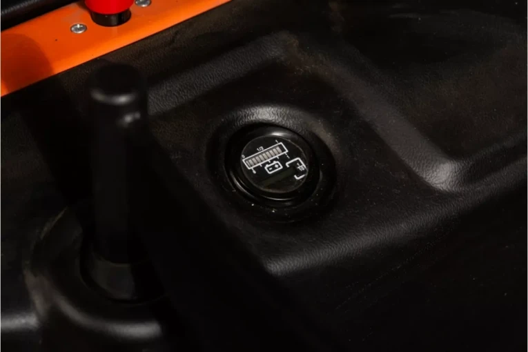 Штабелер электрический самоходный 1,5 т - 3,6 м Вилы: 1150 , АКБ Свинцово - кислотная, CL1536W SIBLINE купить в Апатитах Штабелер электрический самоходный 1,5 т - 3,6 м Вилы: 1150 , АКБ Свинцово - кислотная, CL1536W SIBLINE купить в Апатитах